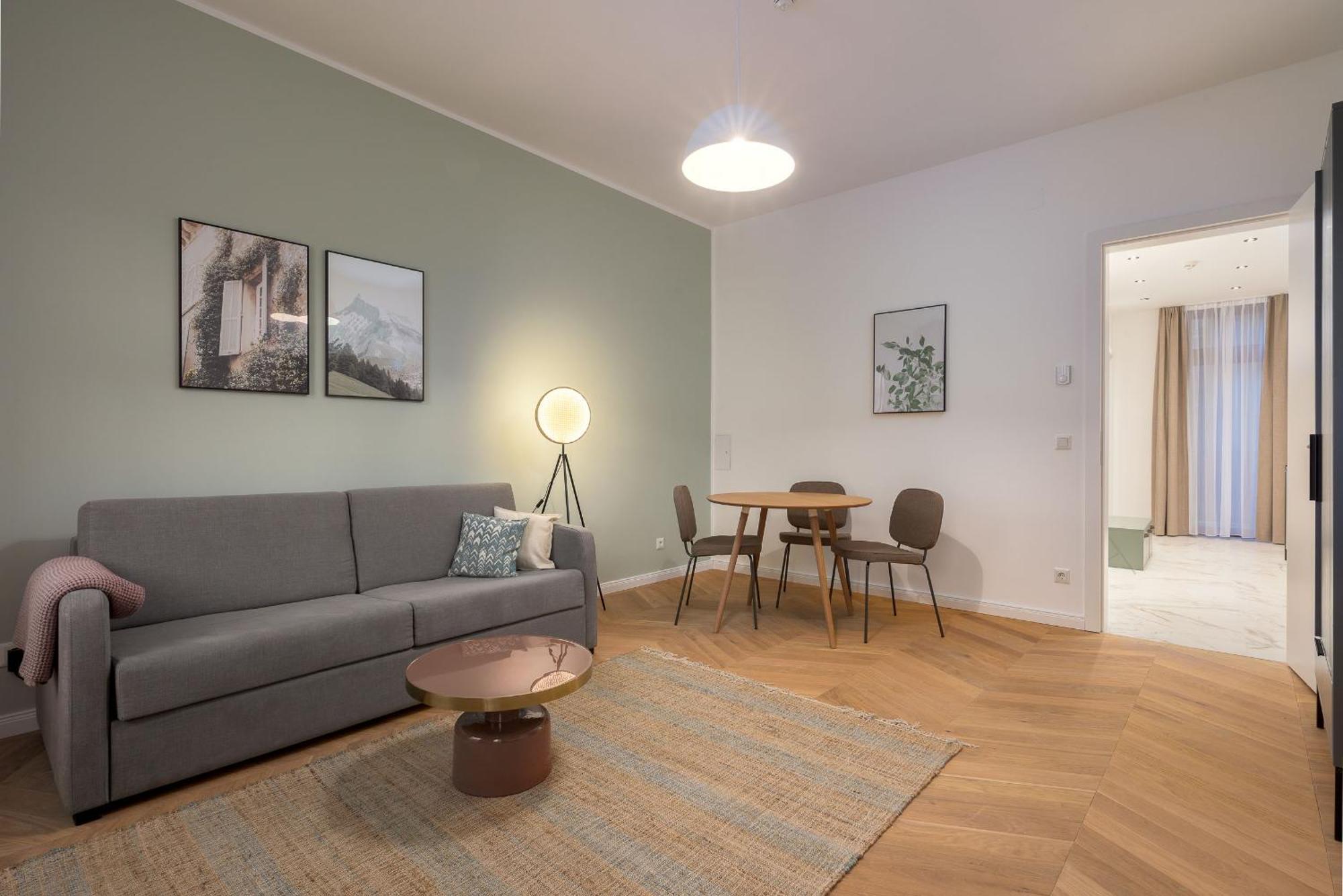 Limehome Karajangasse Wien